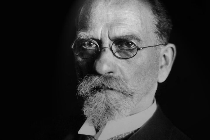 Edmund Husserl, década de 1910. Imagen disponible en Wikipedia bajo dominio público.