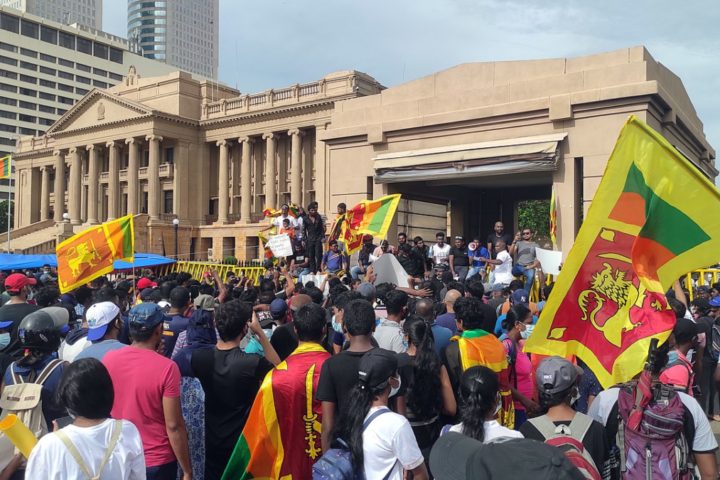 Manifestantes en Sri Lanka