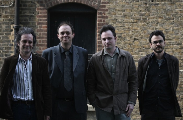 Foto del nuevo realismo. De izquierda a derecha Iain Hamilton Grant, Graham Harman, Quentin Meillassoux, Ray Brassier