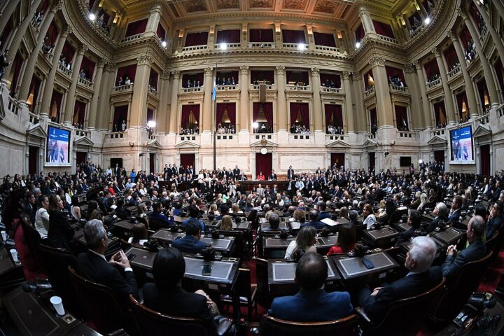 Congreso Argentina durante la investidura de Javier Milei