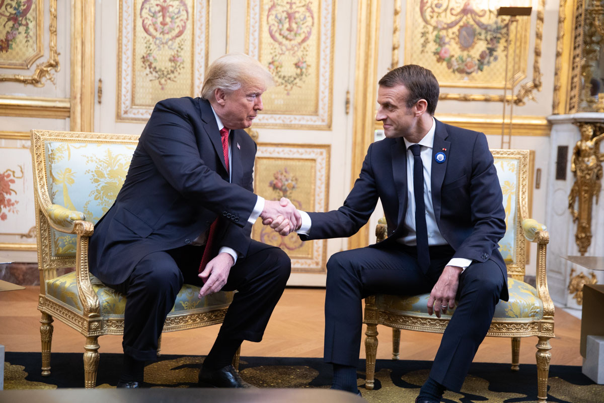 El presidente Donald J. Trump y el presidente Emmanuel Macron de Francia durante una reunión bilateral en el Palacio del Elíseo, París